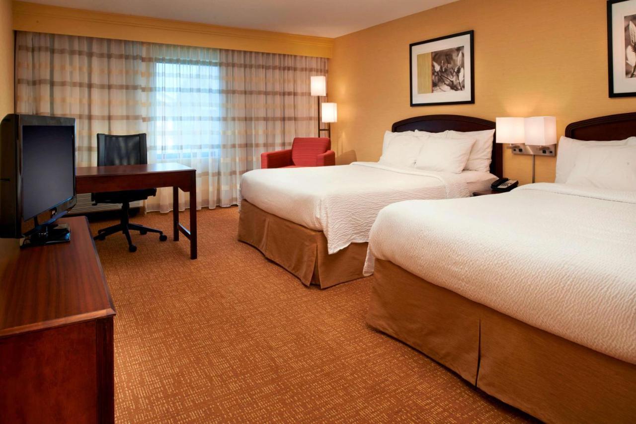Sonesta Select Detroit Novi Hotel Екстериор снимка