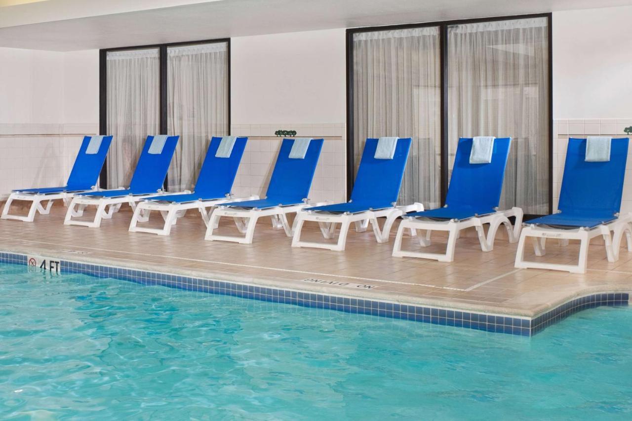 Sonesta Select Detroit Novi Hotel Екстериор снимка