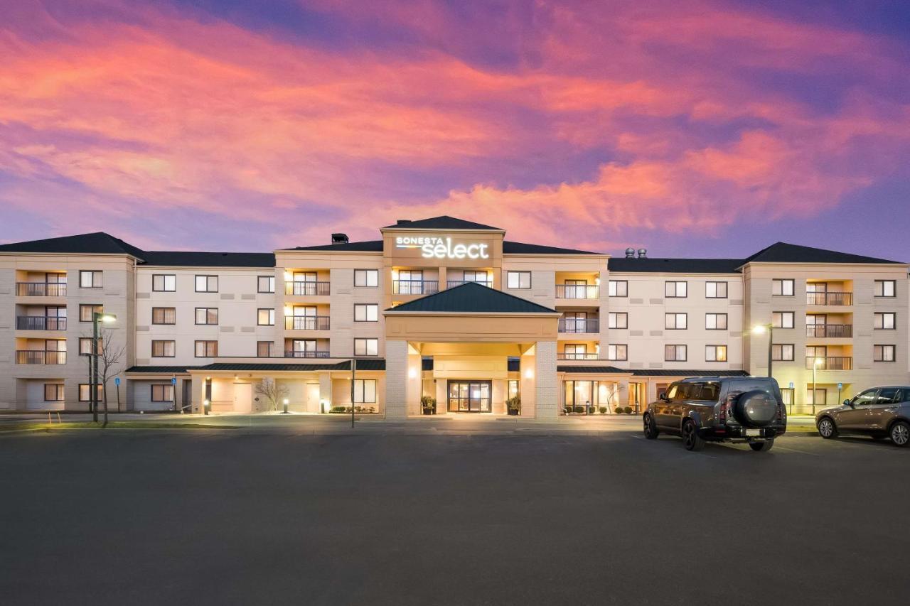 Sonesta Select Detroit Novi Hotel Екстериор снимка