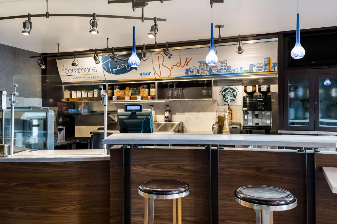 Sonesta Select Detroit Novi Hotel Екстериор снимка