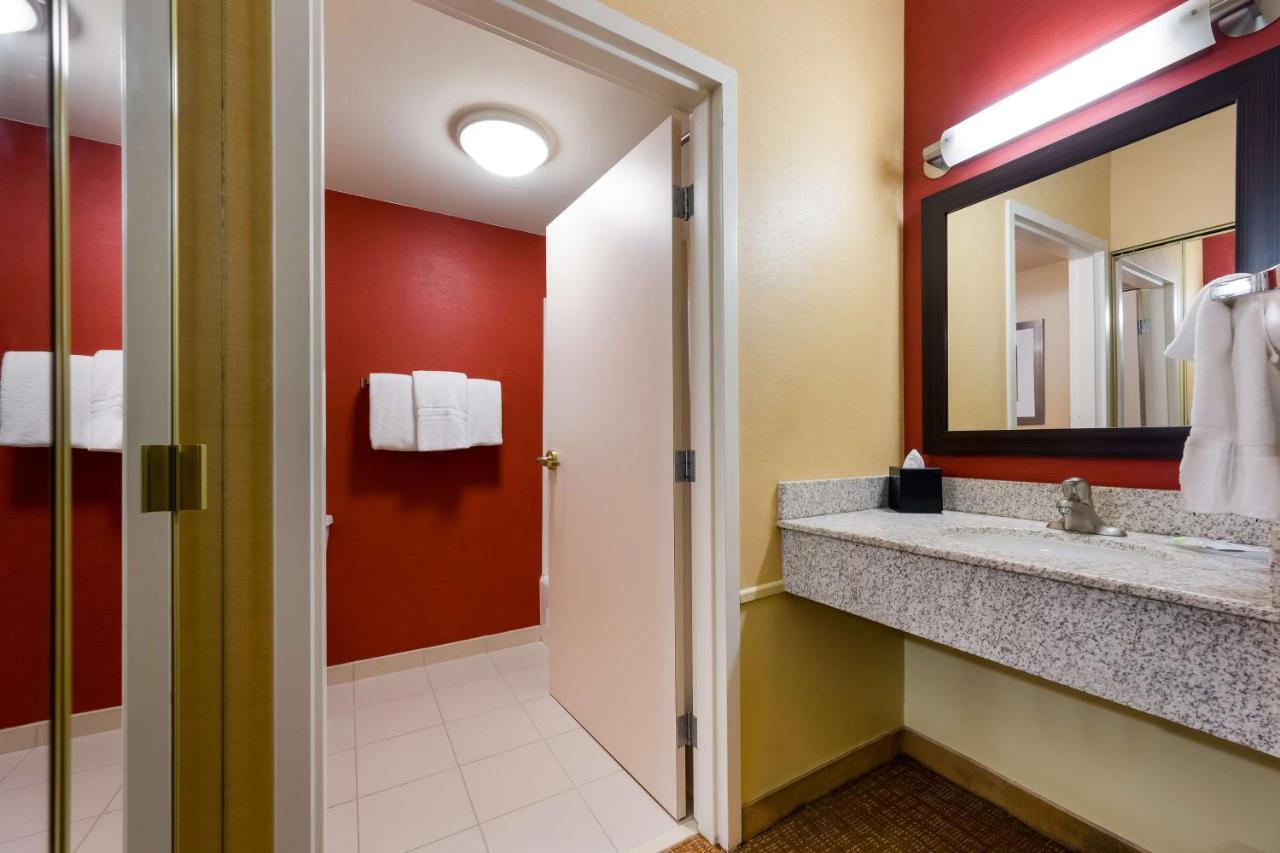 Sonesta Select Detroit Novi Hotel Екстериор снимка