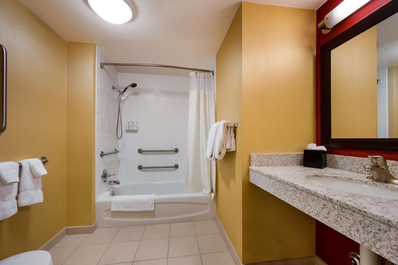 Sonesta Select Detroit Novi Hotel Екстериор снимка
